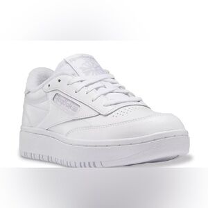 Reebok Club Memt Lace-Up Sneaker